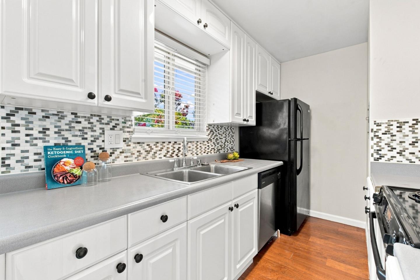 243 E Latimer Avenue #4 photo 9