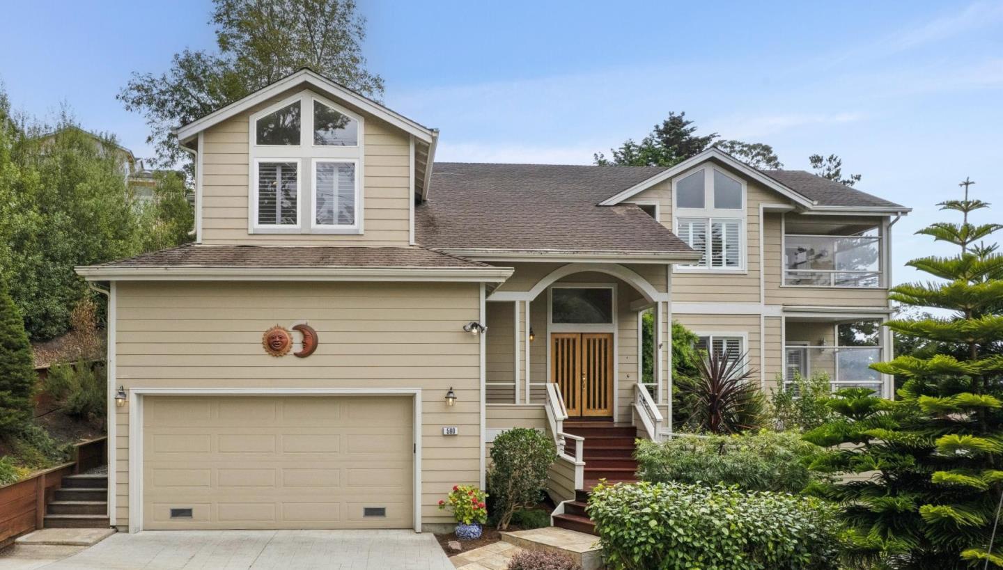 590 Miramar Dr, Half Moon Bay, CA