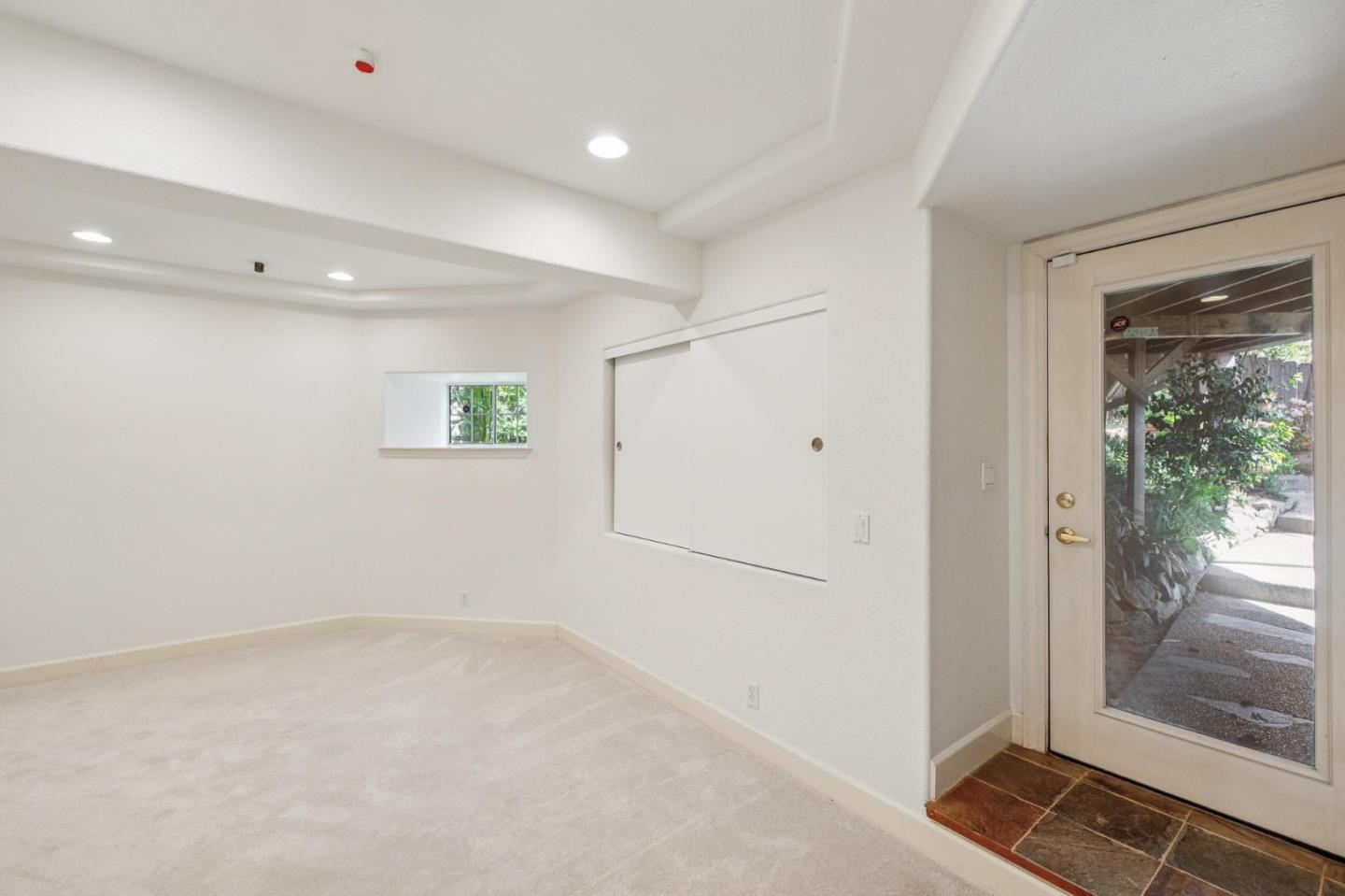 590 Miramar Drive photo 43