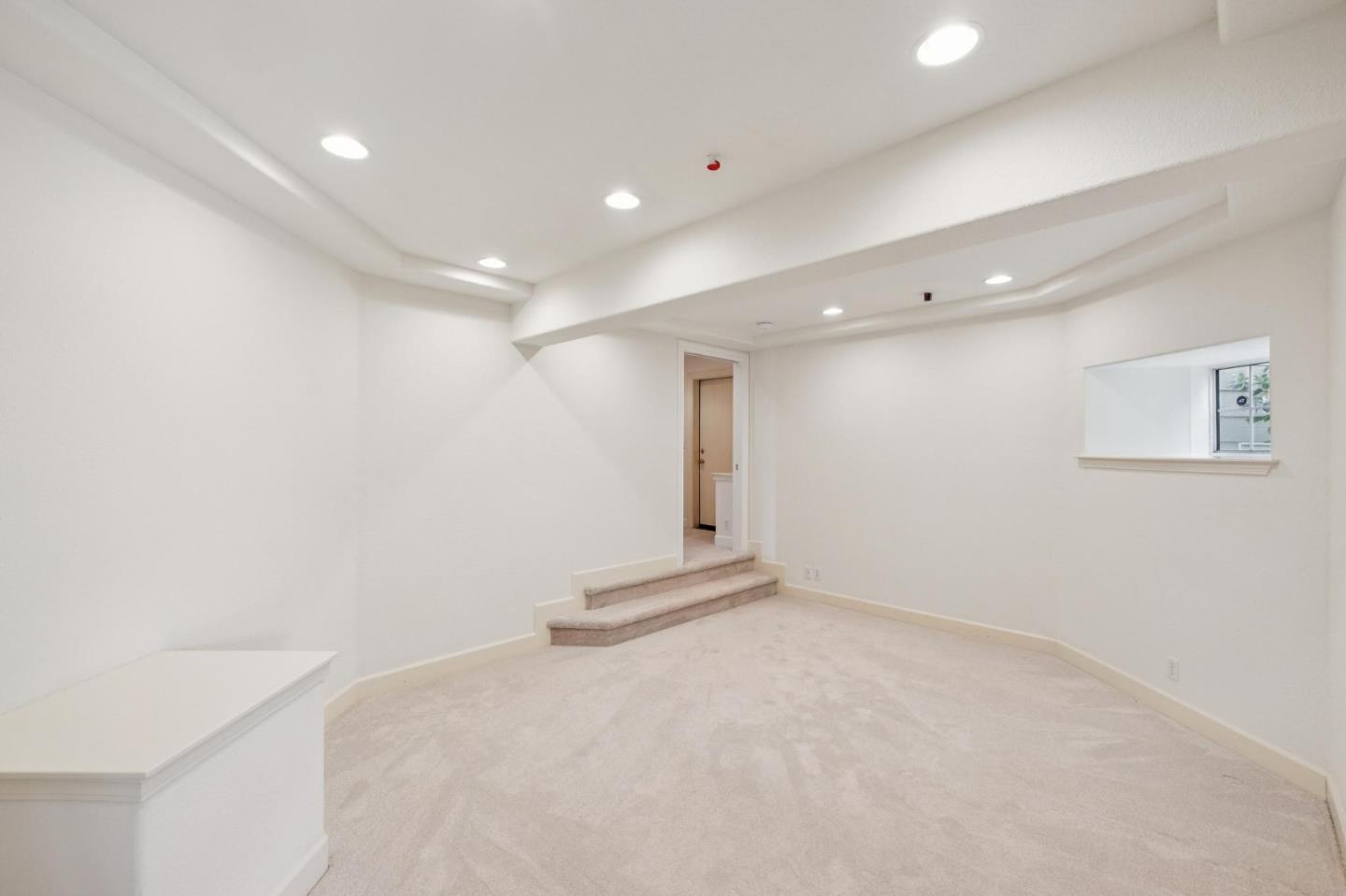590 Miramar Drive photo 44