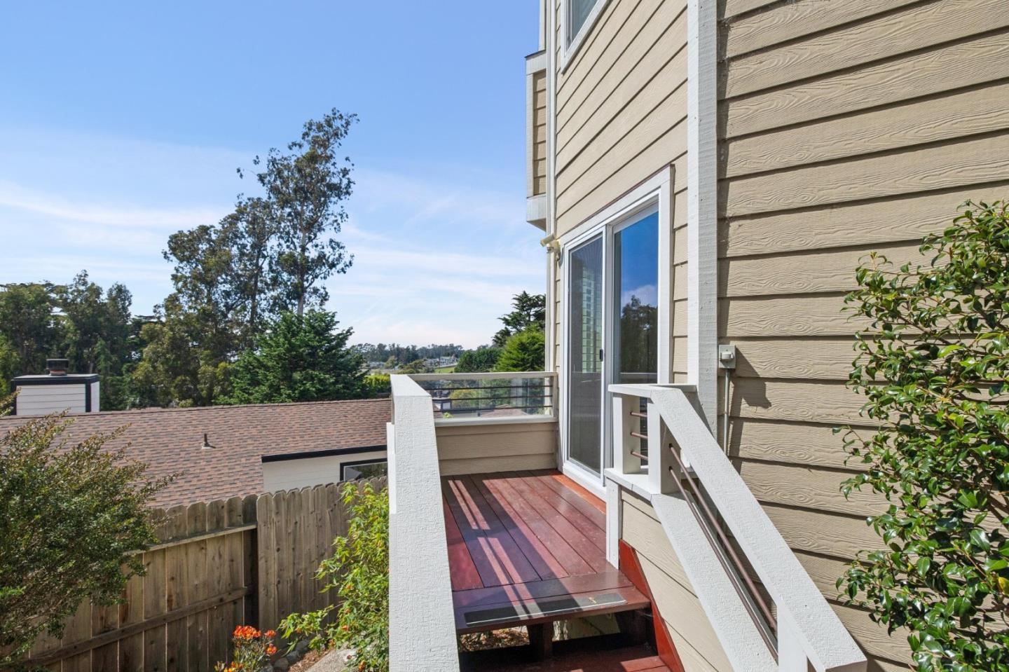 590 Miramar Drive photo 47