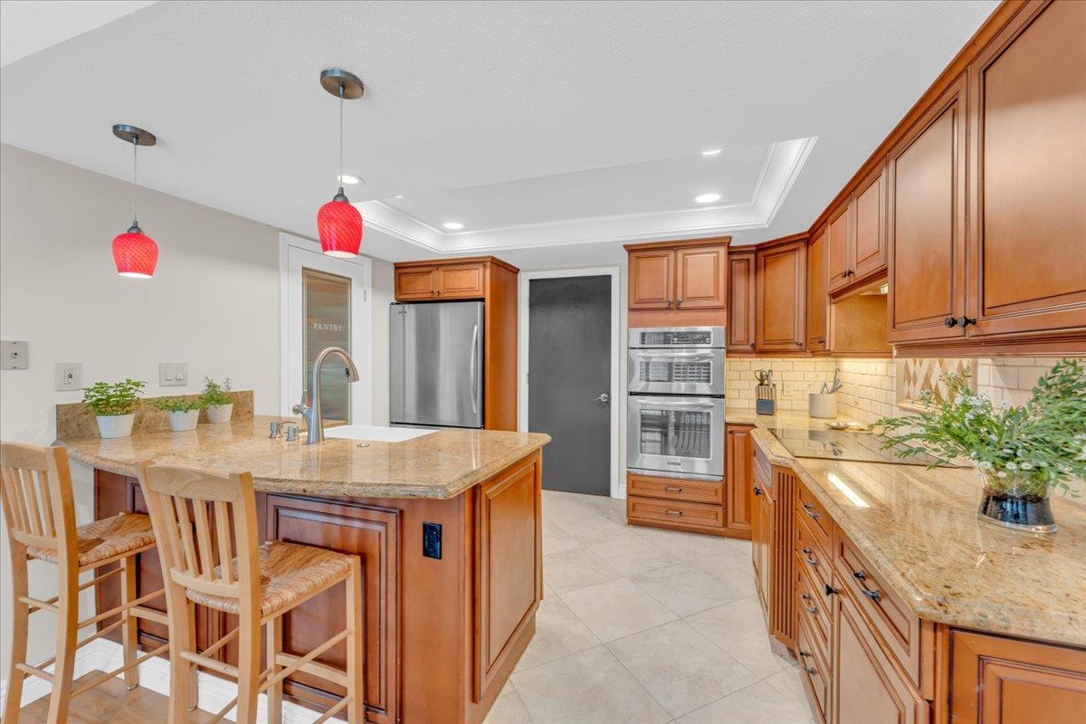 103 Hooke Lane photo 7