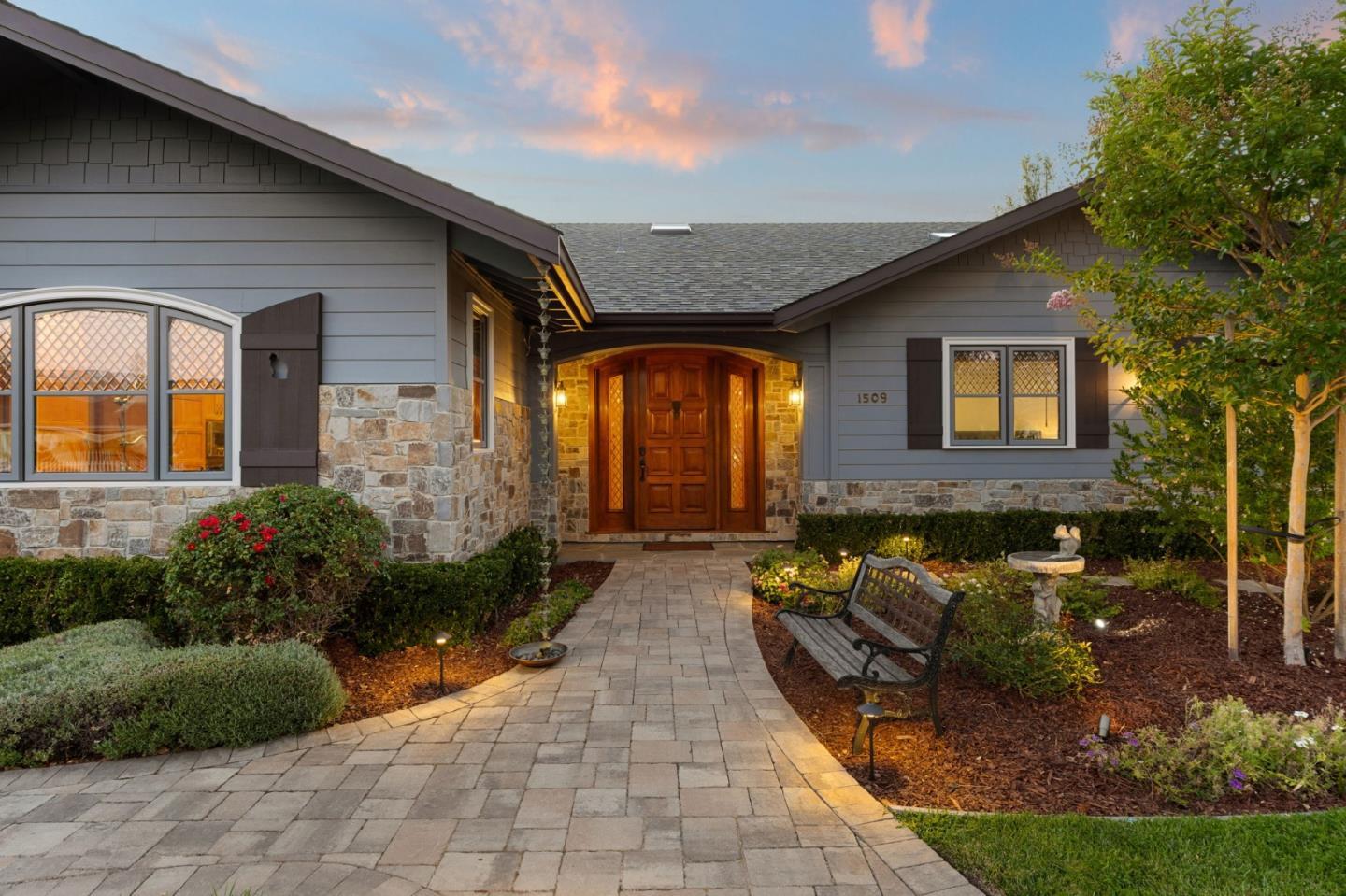 1509 Walnut Drive photo 6