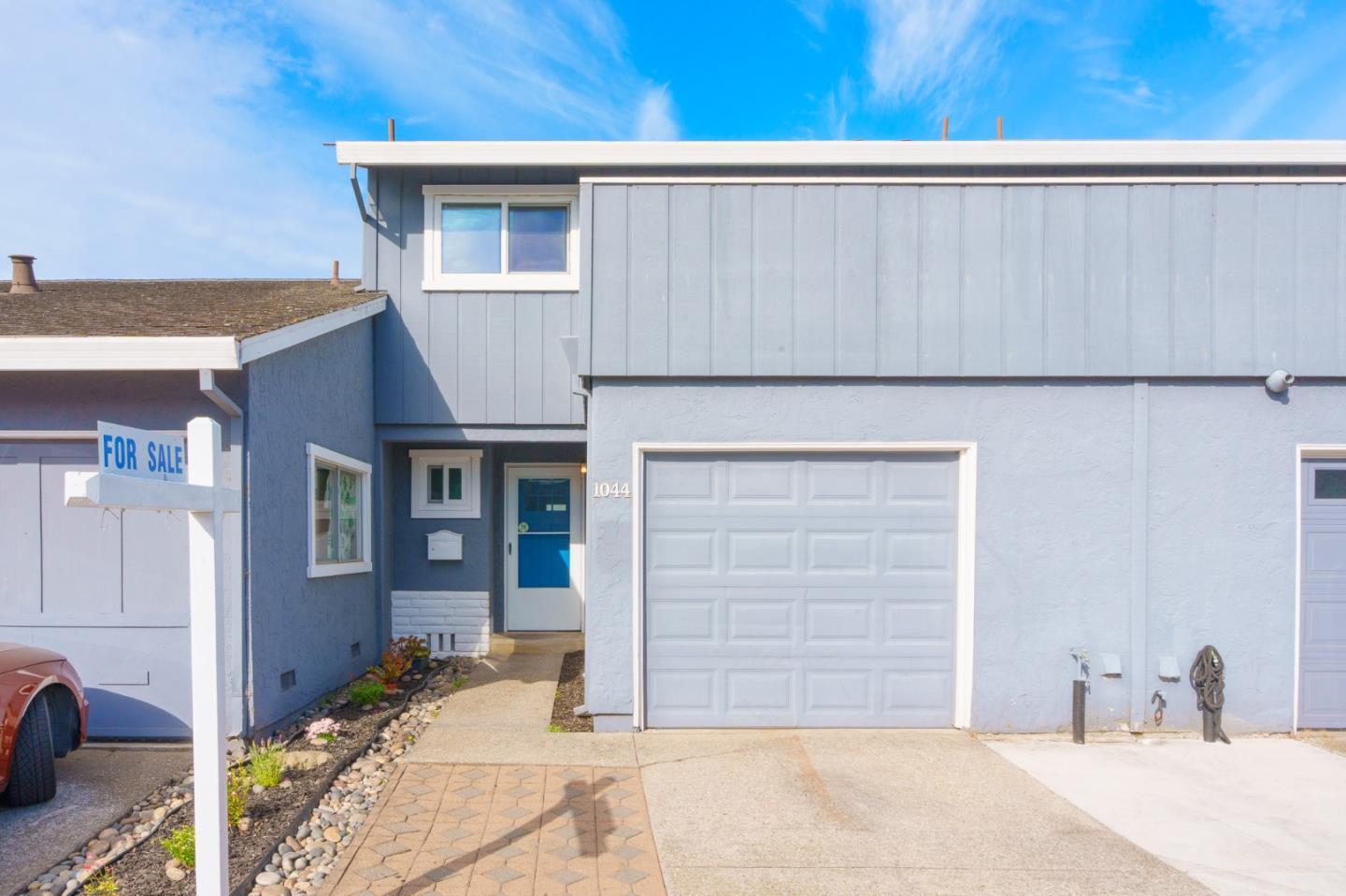 1044 Suzanne Court photo 34