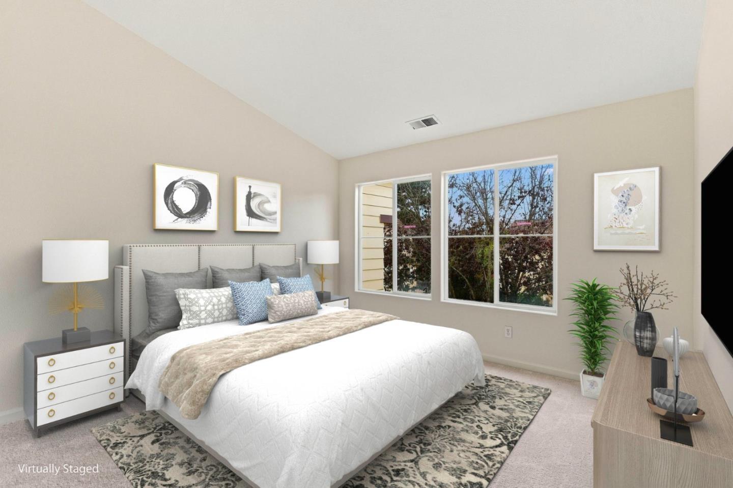 34 Erin Lane photo 20