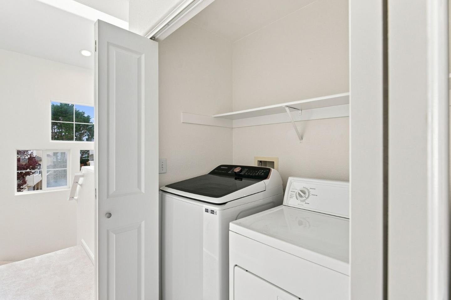34 Erin Lane photo 29