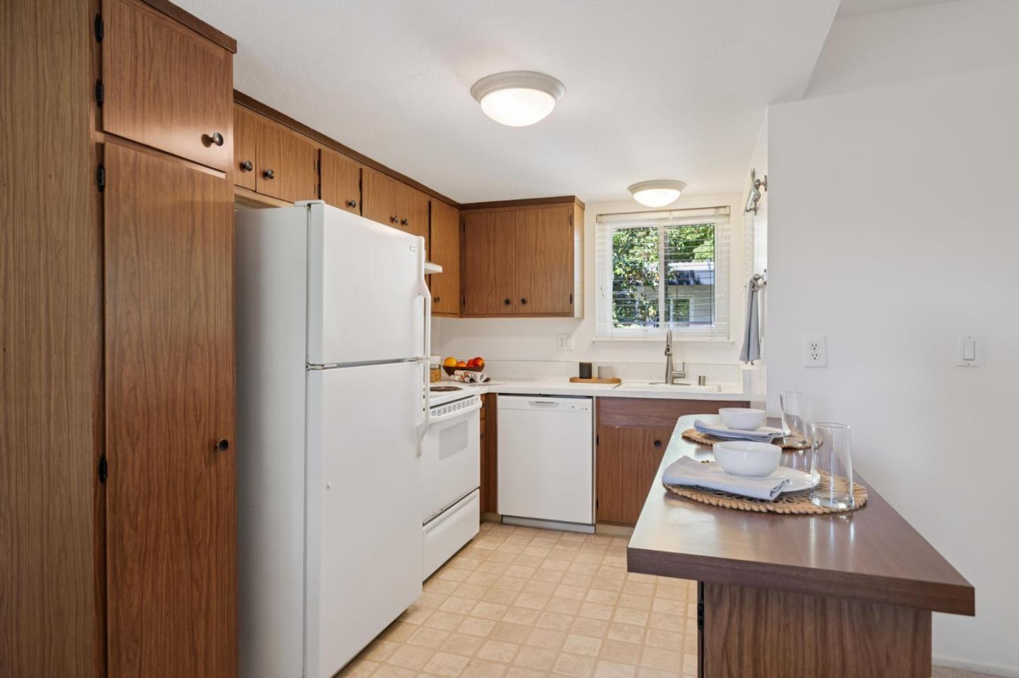 14225 Lora Drive #102 photo 4