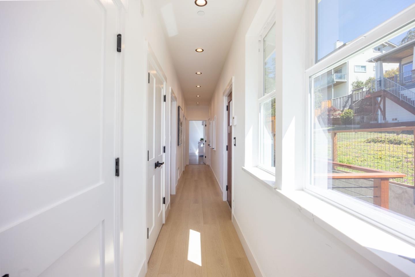 599 Alto Avenue photo 11