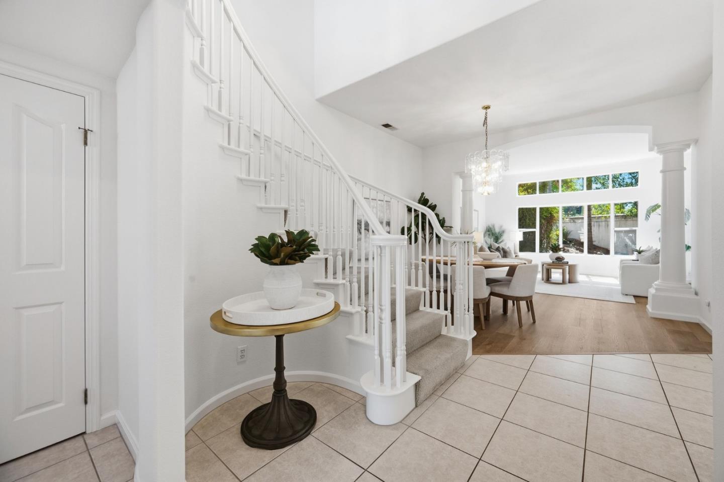 2112 Vizcaya Way photo 21