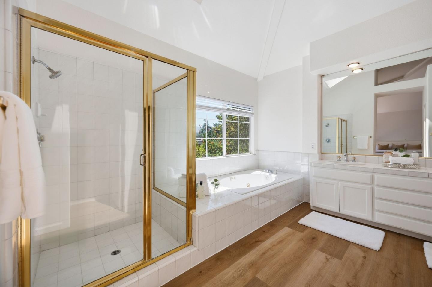 2112 Vizcaya Way photo 29