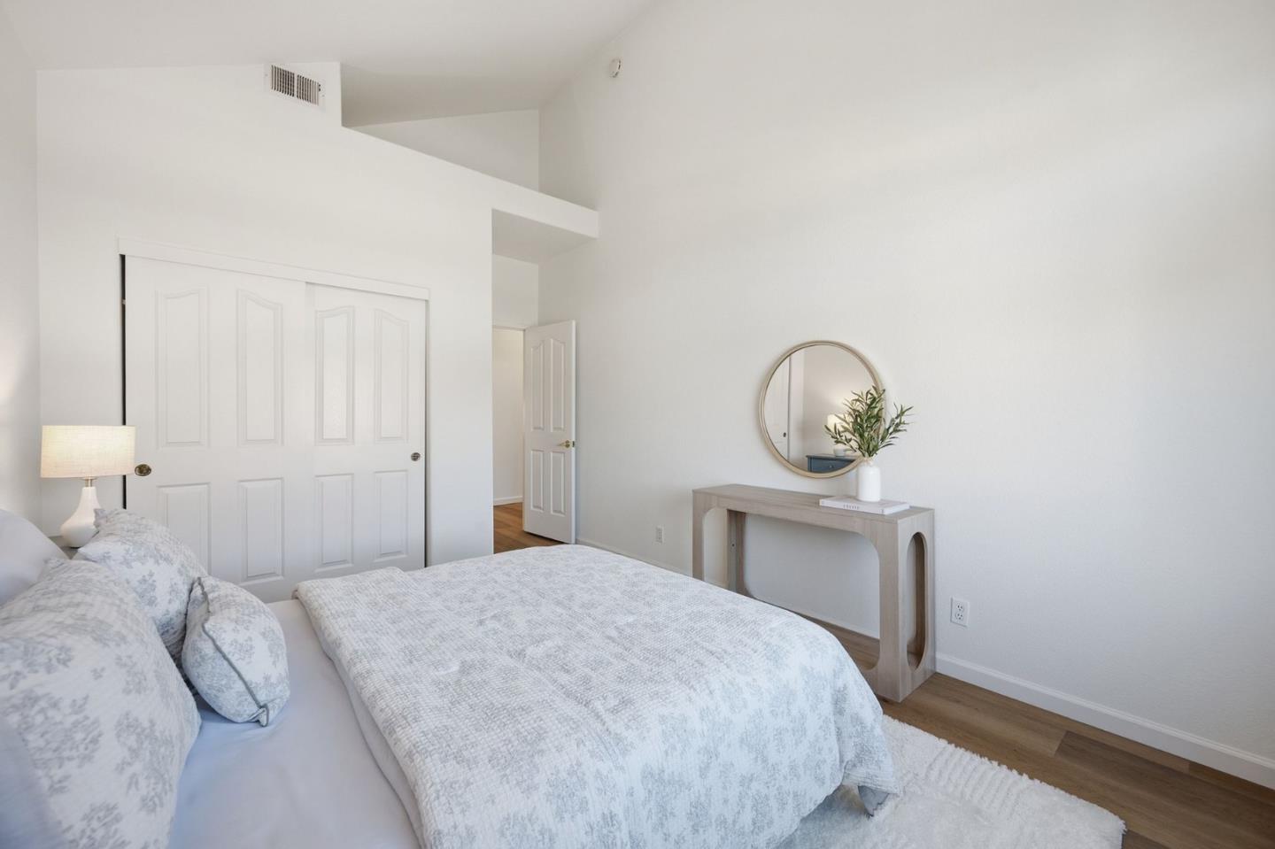 2112 Vizcaya Way photo 33