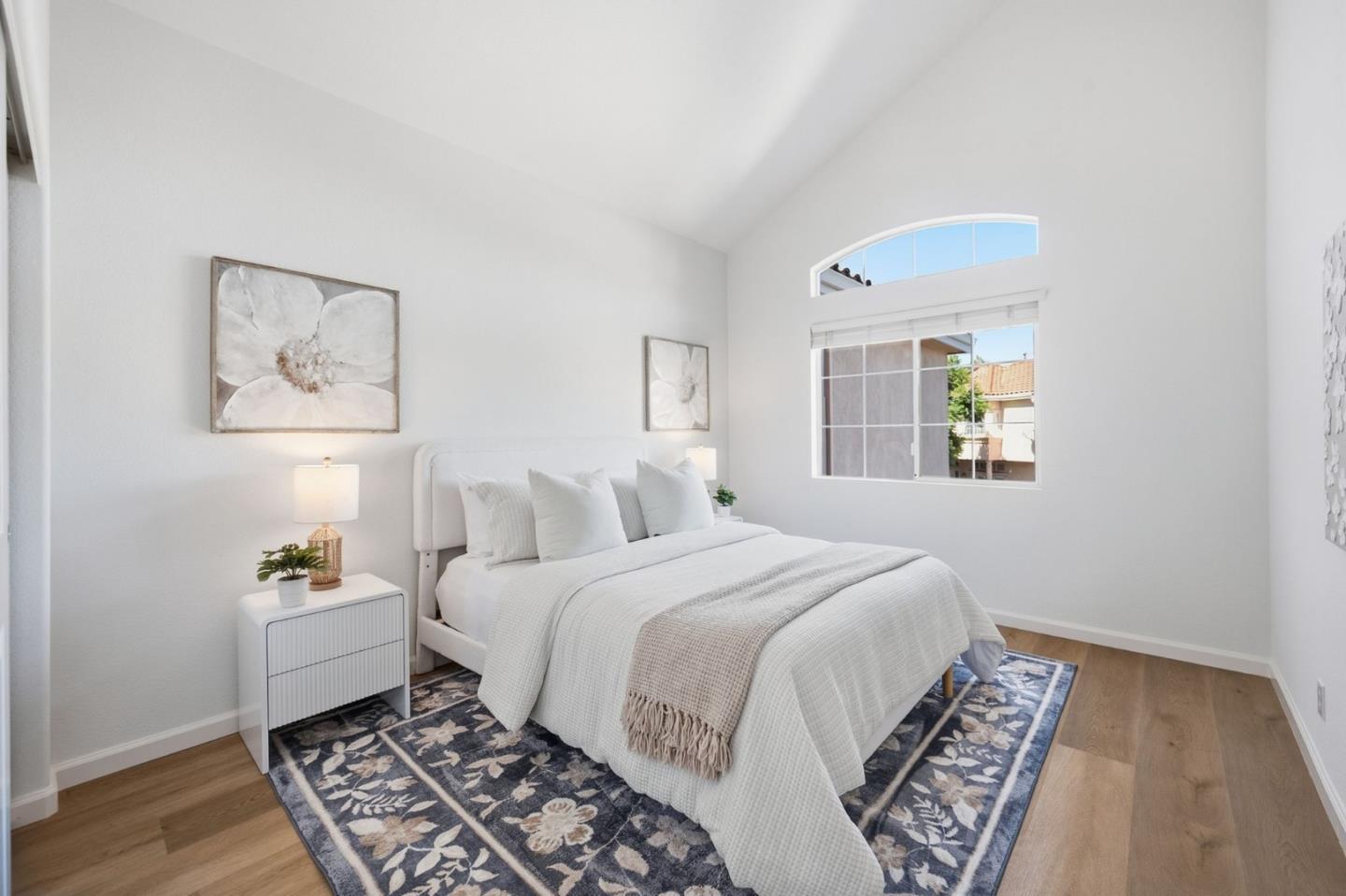2112 Vizcaya Way photo 34