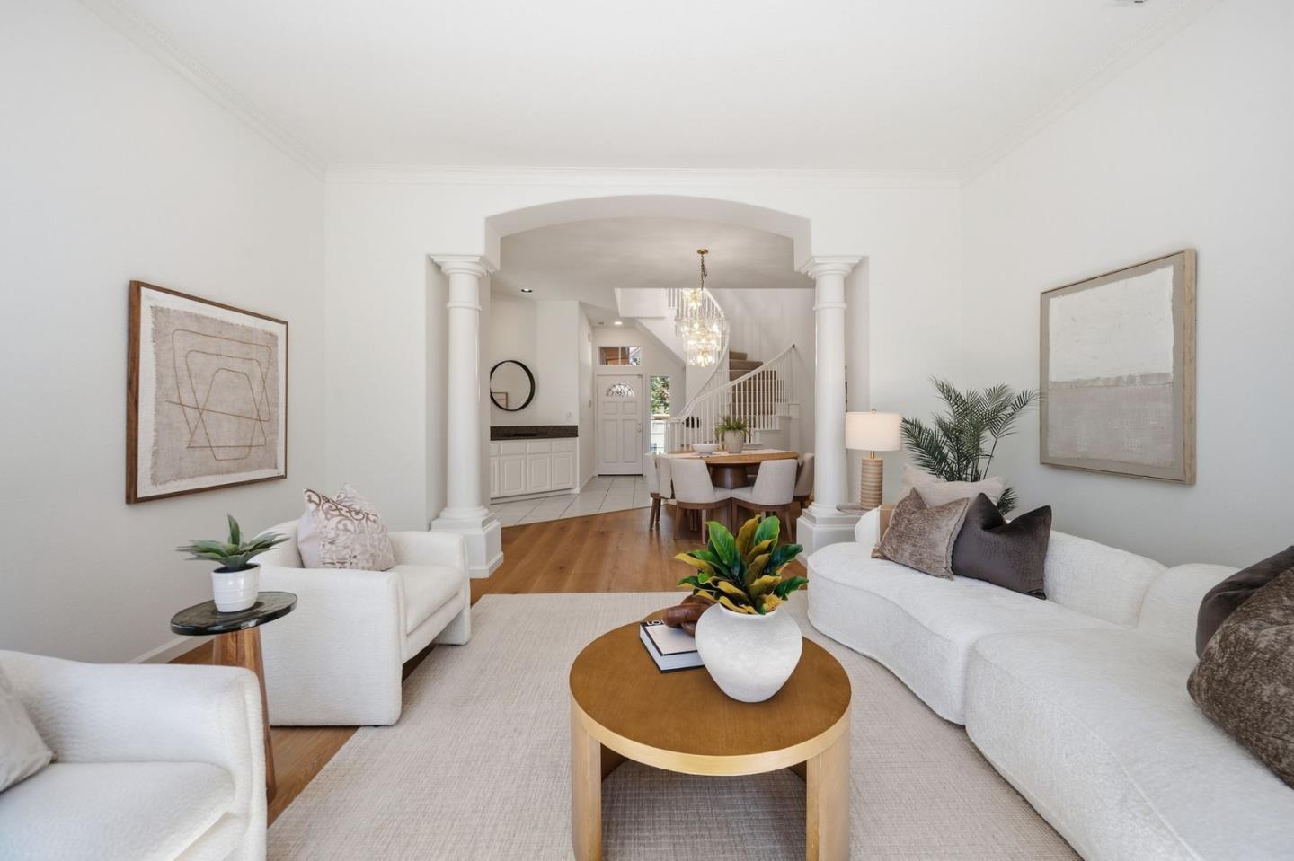 2112 Vizcaya Way photo 7