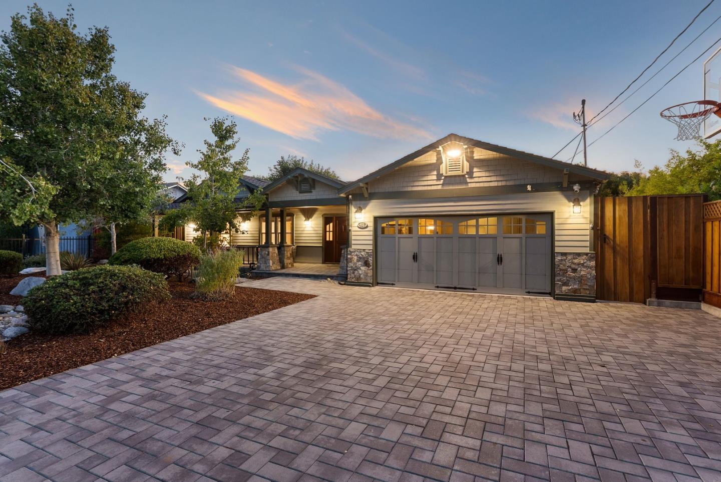411 Carlyn Avenue photo 4