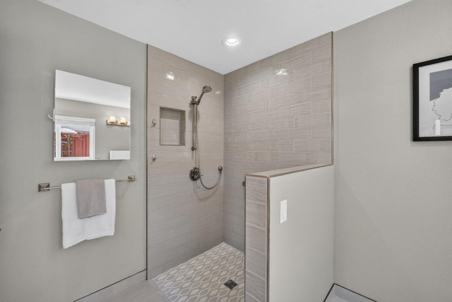 411 Carlyn Avenue photo 31