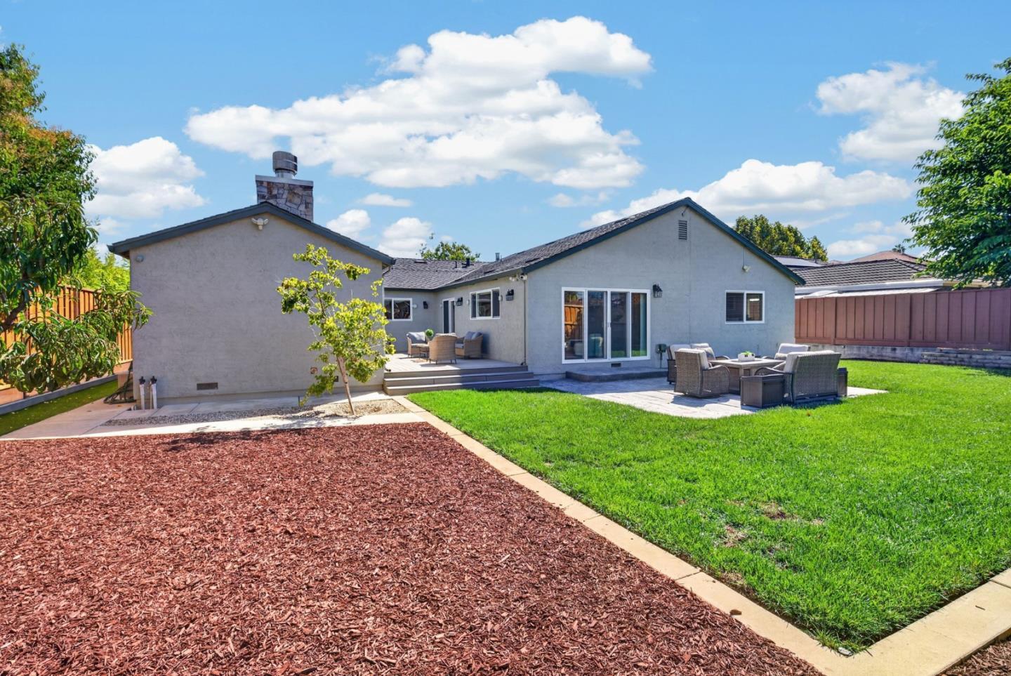 411 Carlyn Avenue photo 55