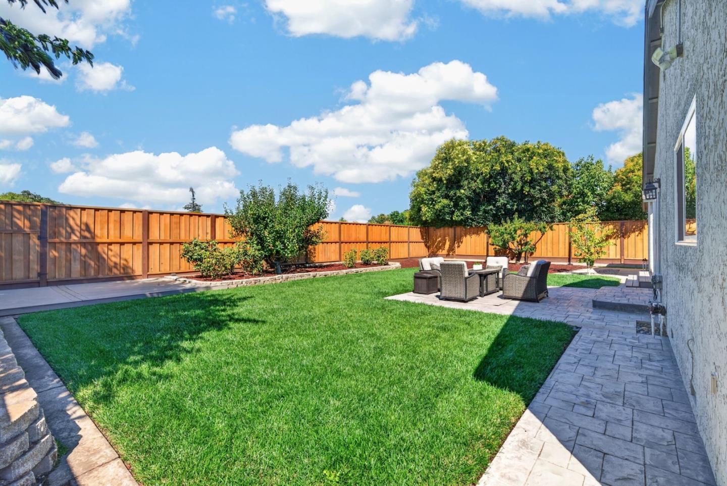 411 Carlyn Avenue photo 58