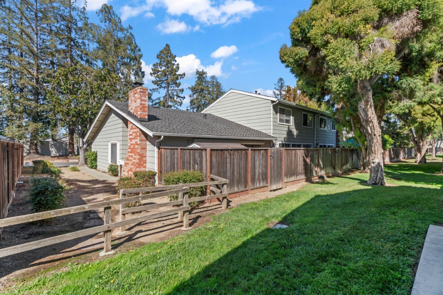 570 Latimer Circle photo 43