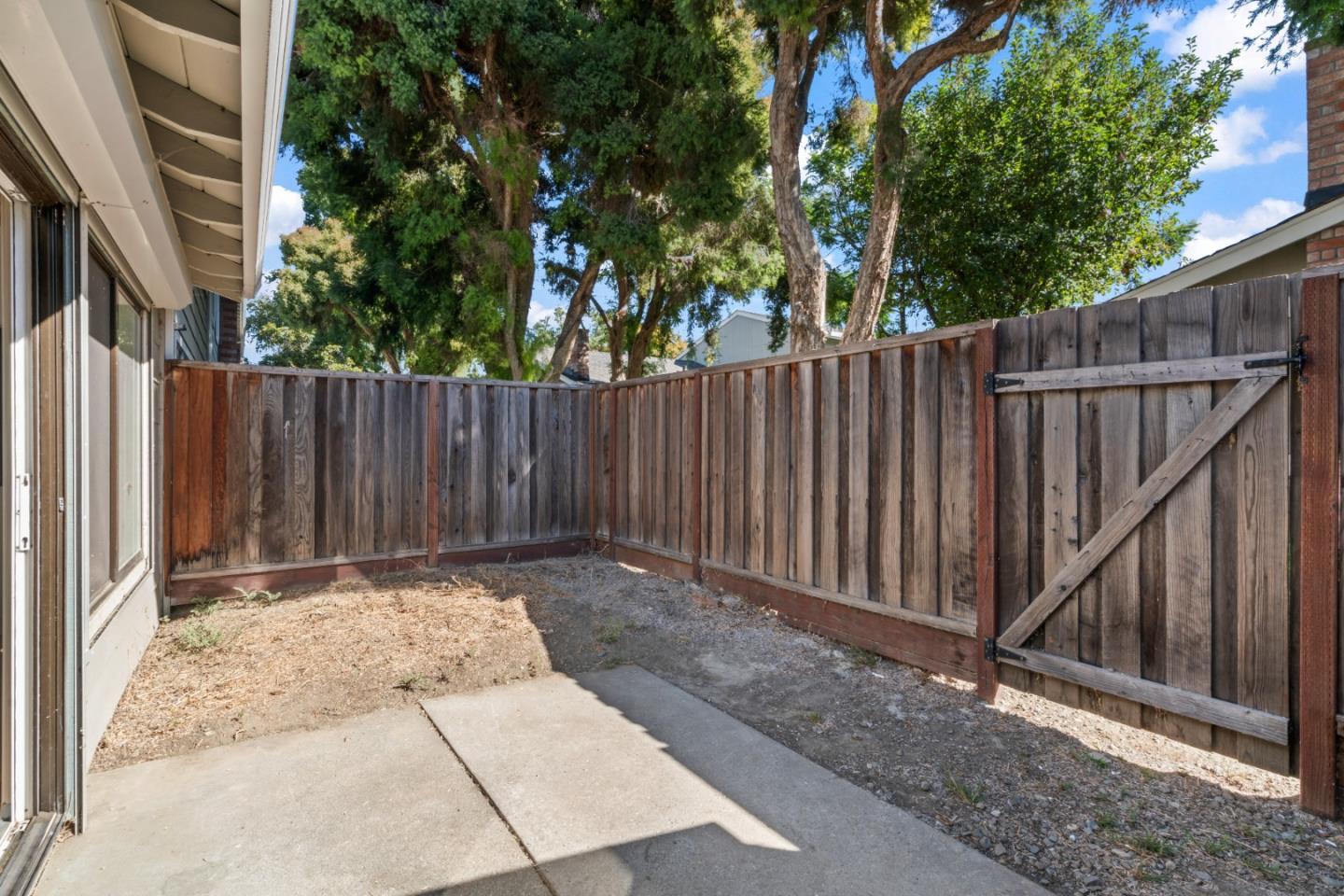 570 Latimer Circle photo 46