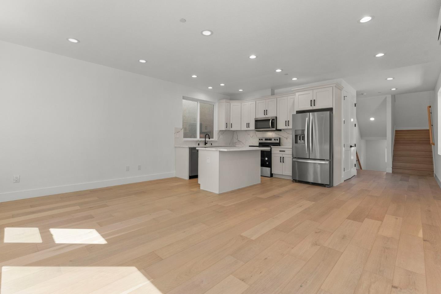 182 W Rincon Avenue photo 7