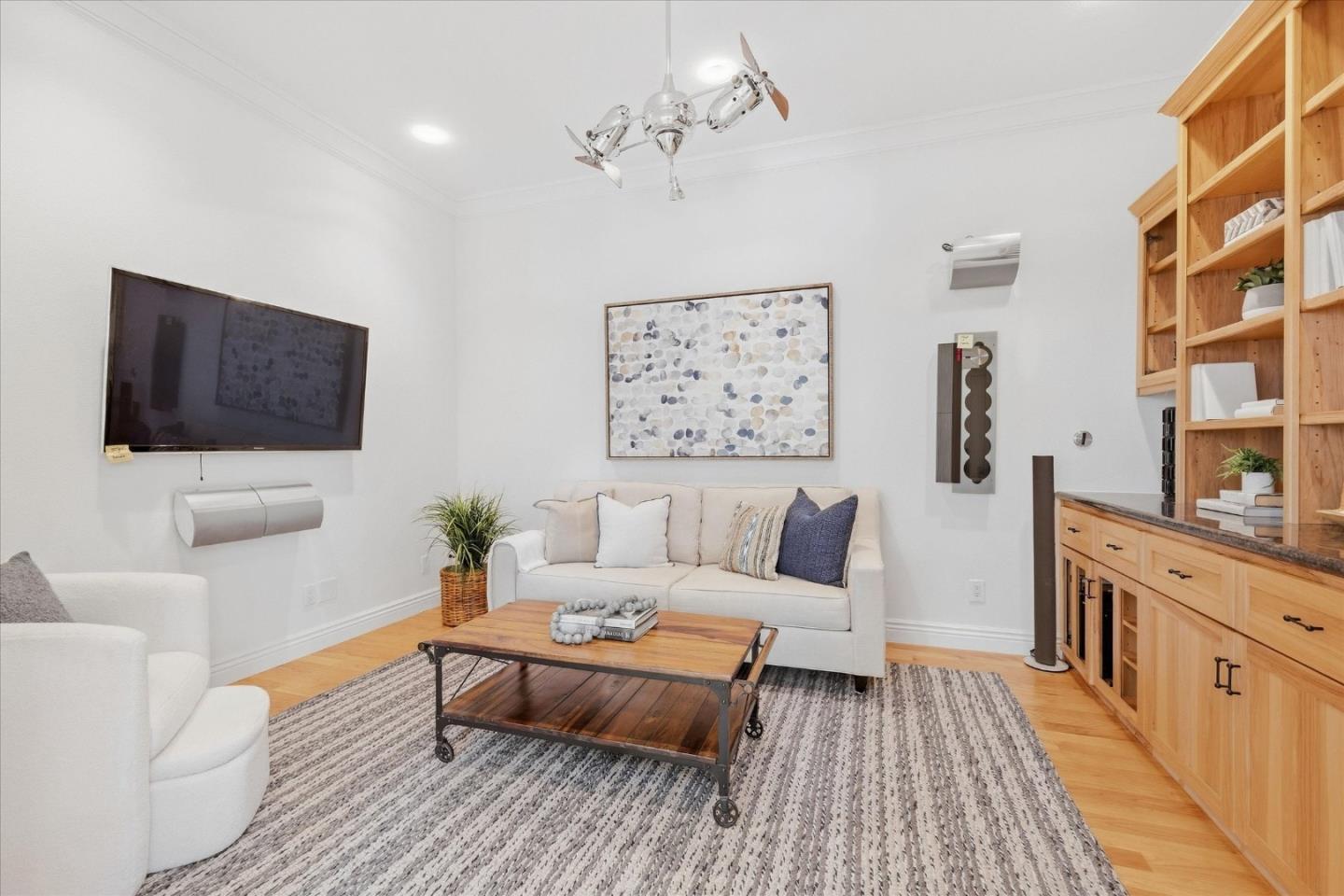 28 Hunt Way photo 15