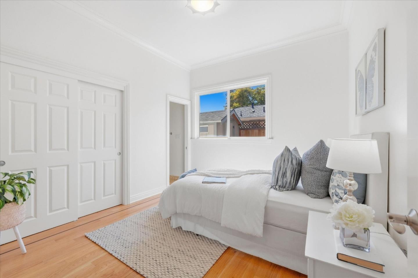 28 Hunt Way photo 21