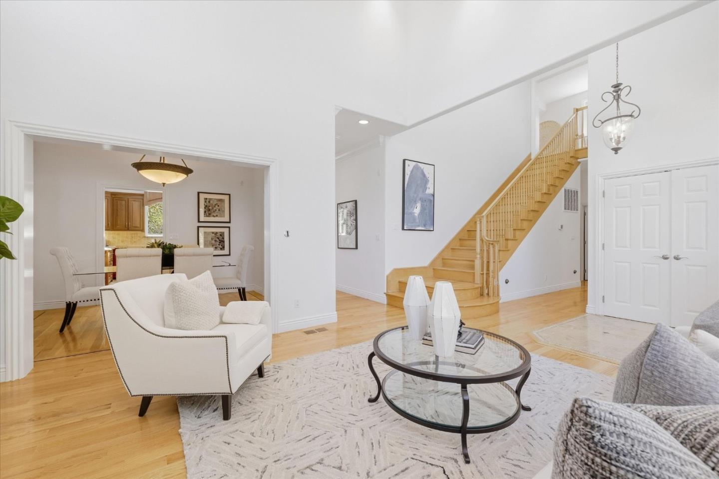 28 Hunt Way photo 8