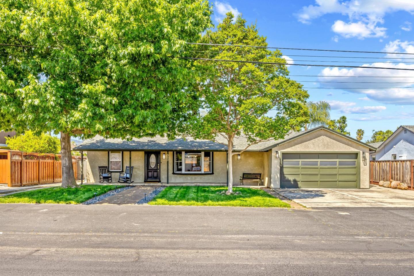 953 Kenneth Ave, Campbell, CA
