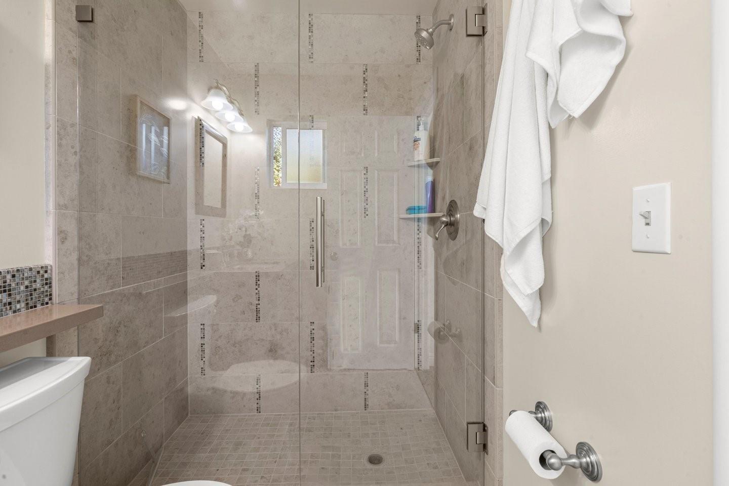 1475 Ginden Court photo 32