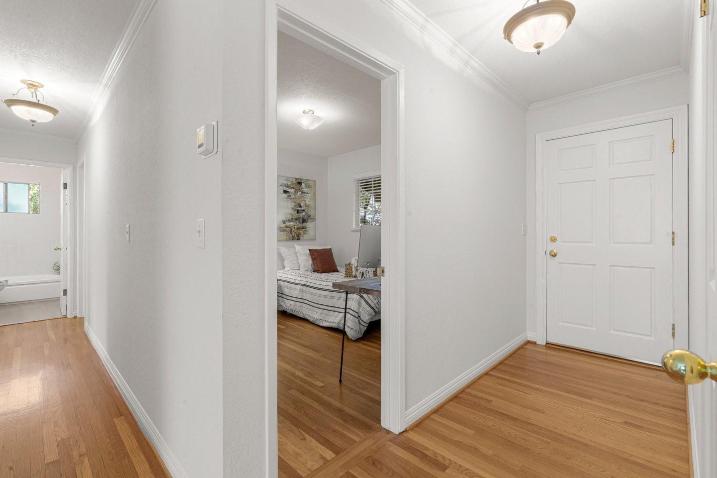 1475 Ginden Court photo 6