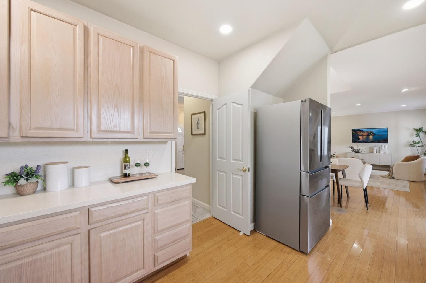 136 Redding Road photo 13