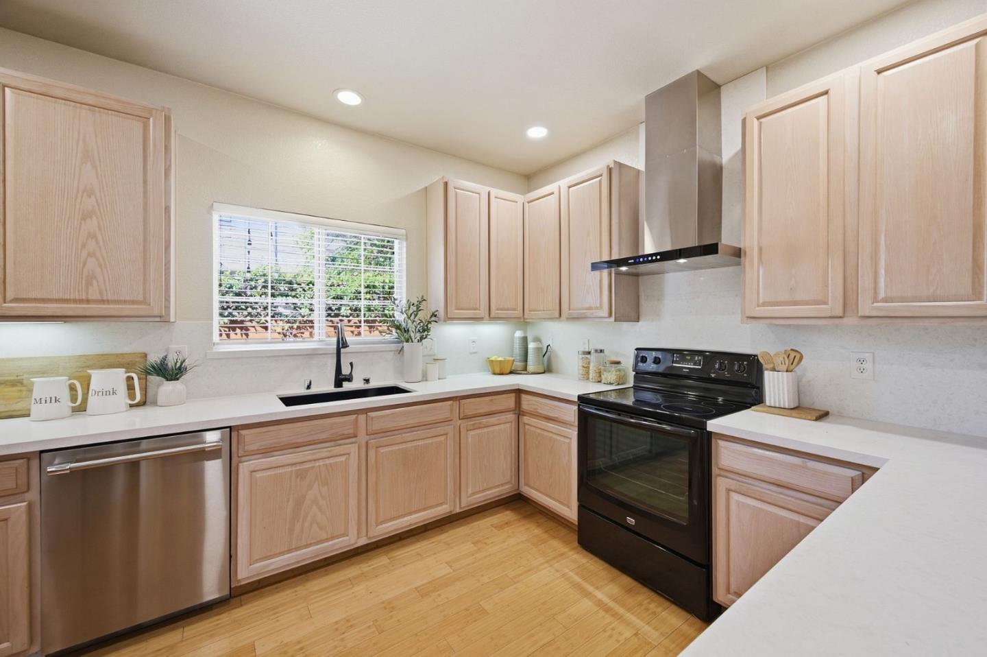 136 Redding Road photo 24