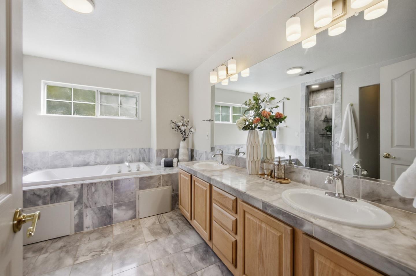 136 Redding Road photo 36