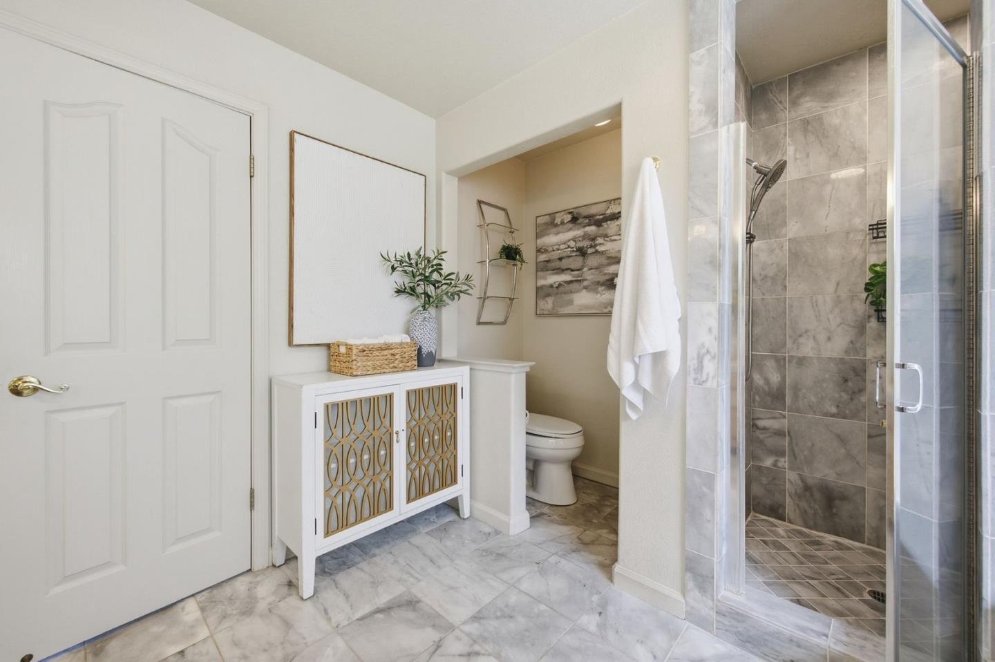 136 Redding Road photo 38