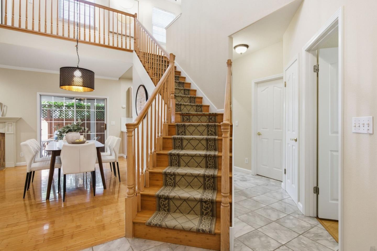 136 Redding Road photo 6