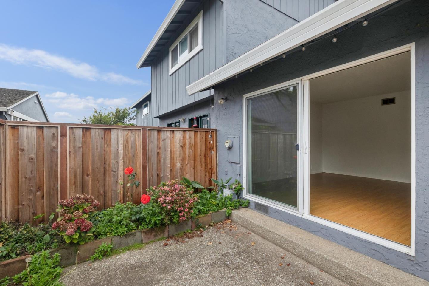 1023 Suzanne Court photo 12