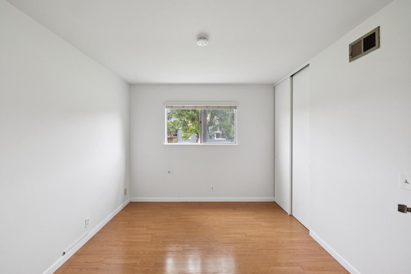 1023 Suzanne Court photo 17