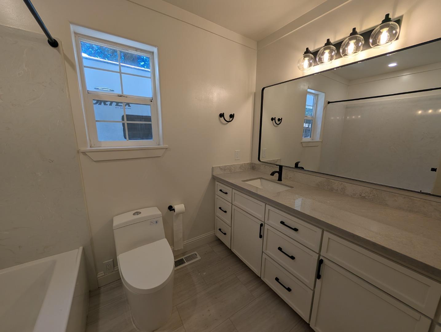 18143 Gloria Court photo 6