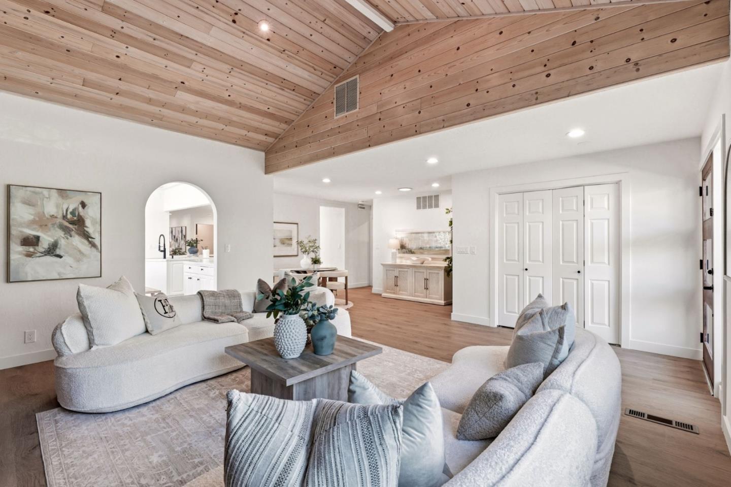 10 Darryl Drive photo 6