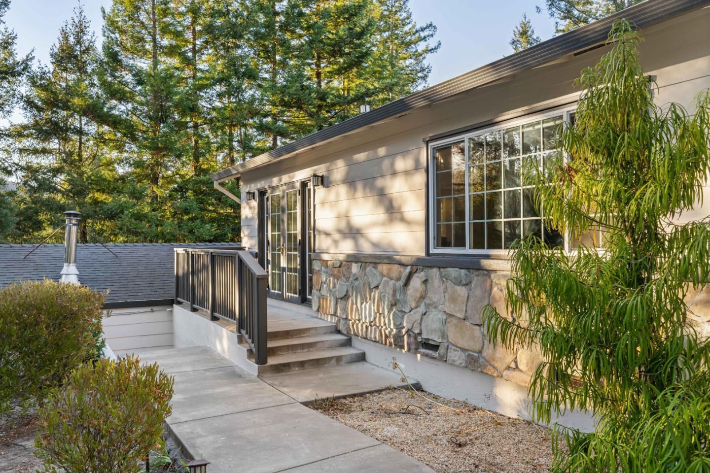 23353 Deerfield Road photo 3