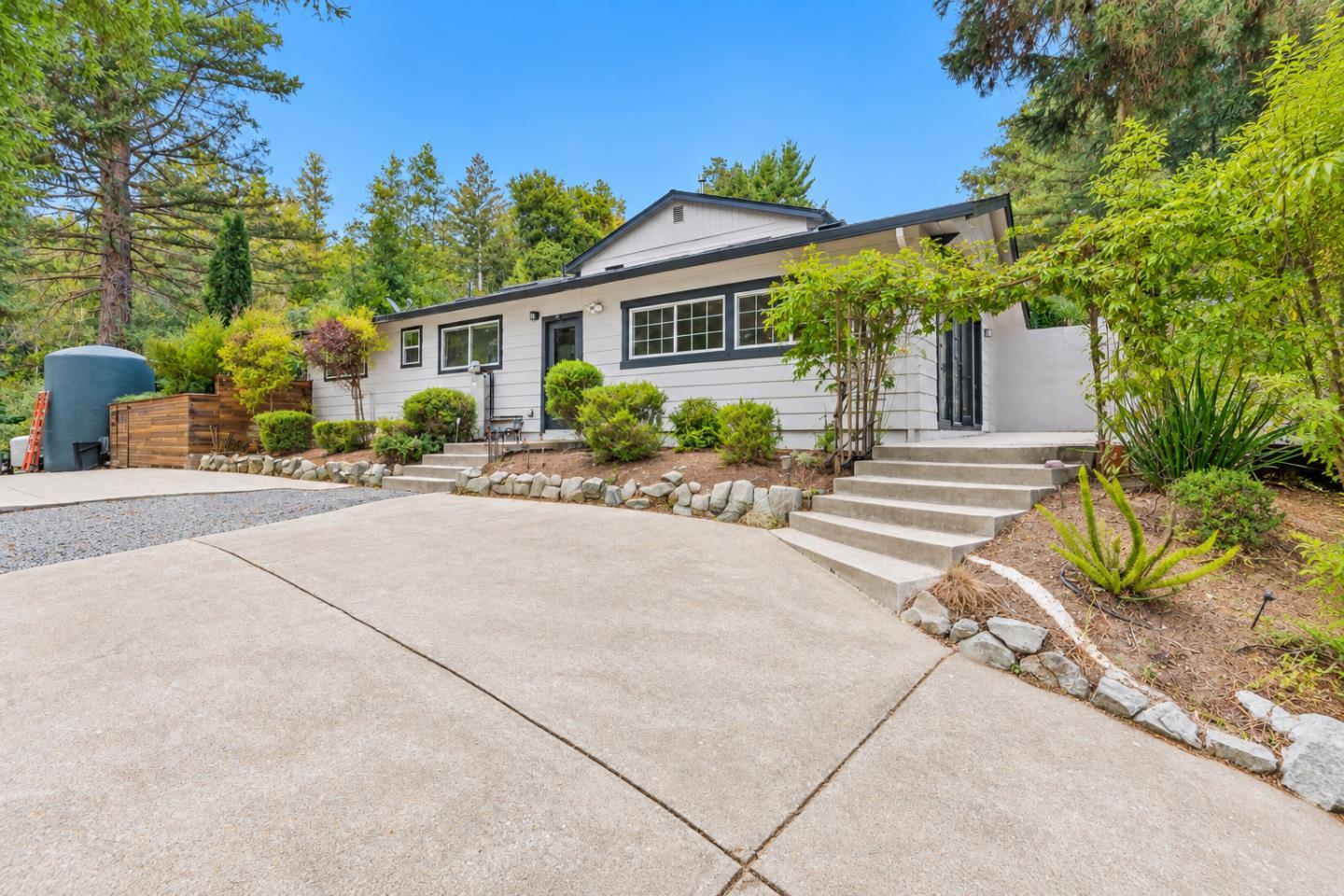 23353 Deerfield Road photo 4
