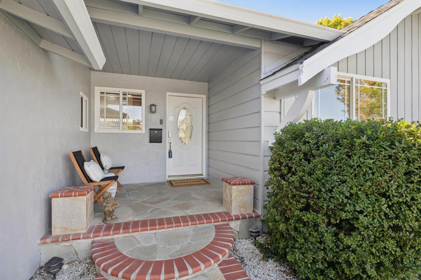 159 Coventry Drive photo 4