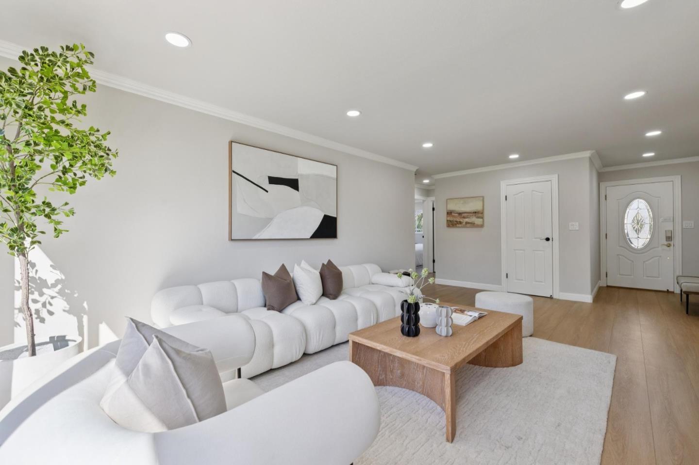 159 Coventry Drive photo 8