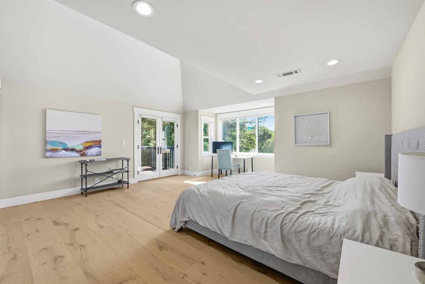 15303 Top Of The Hill Court photo 14