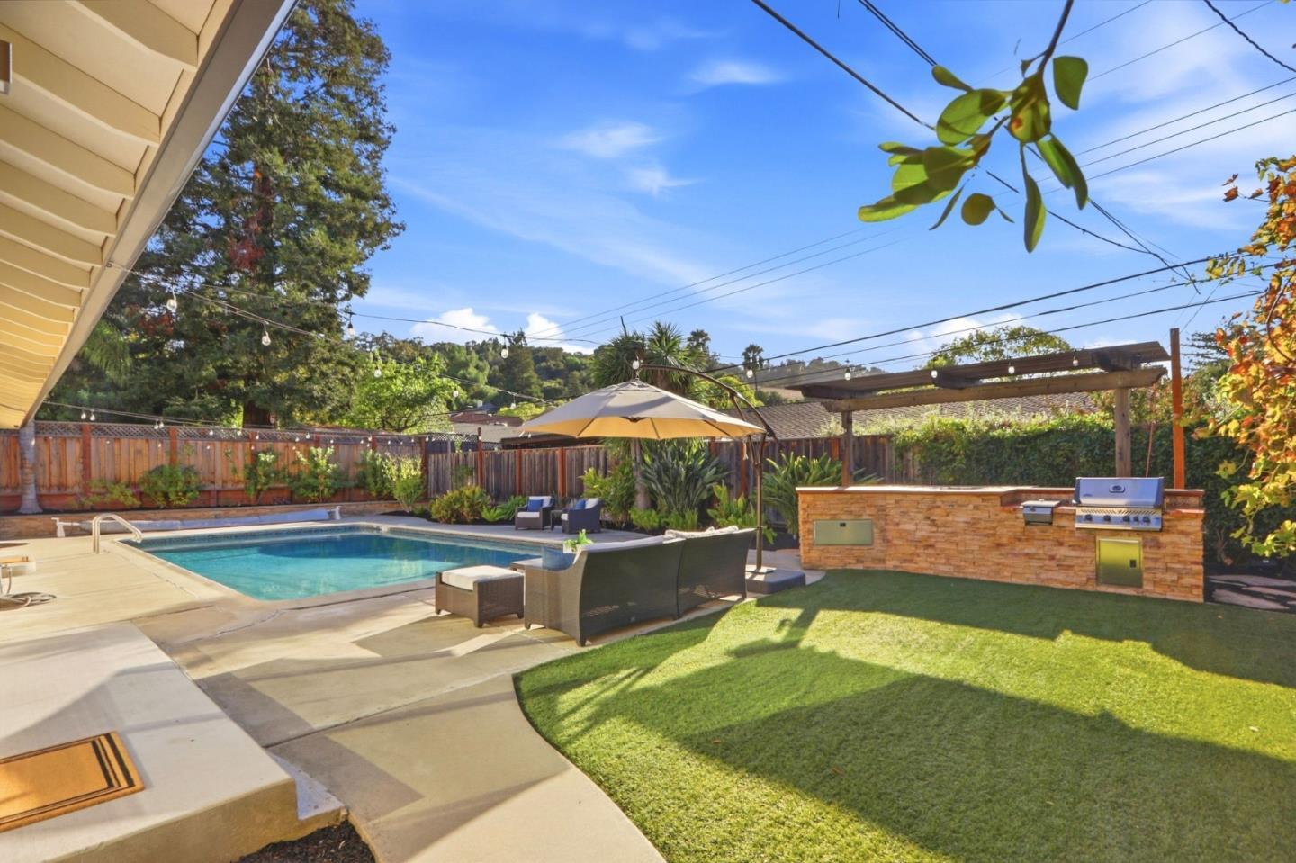 227 Belgatos Road photo 60