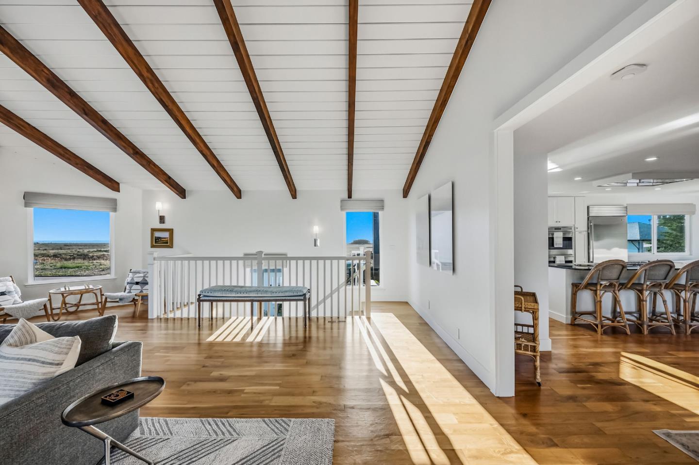 213 Myrtle Street photo 11