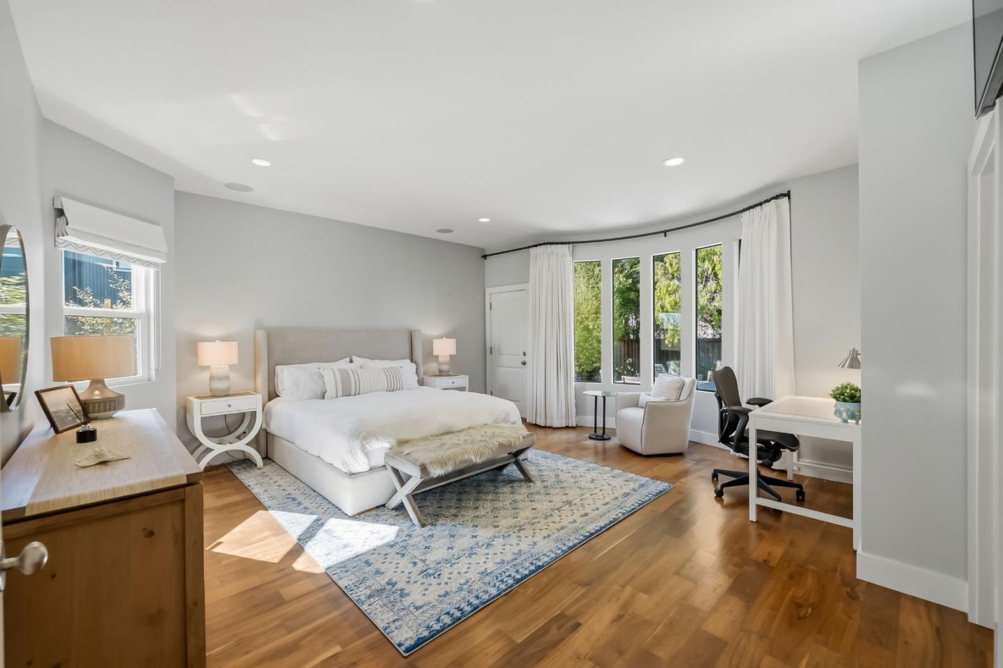 213 Myrtle Street photo 23