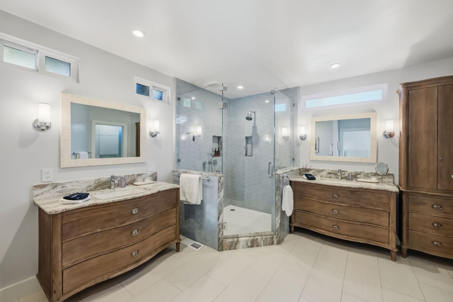 213 Myrtle Street photo 26