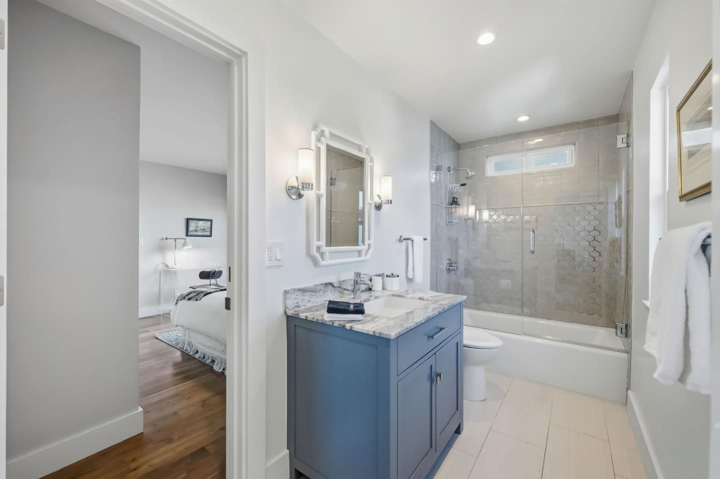 213 Myrtle Street photo 30