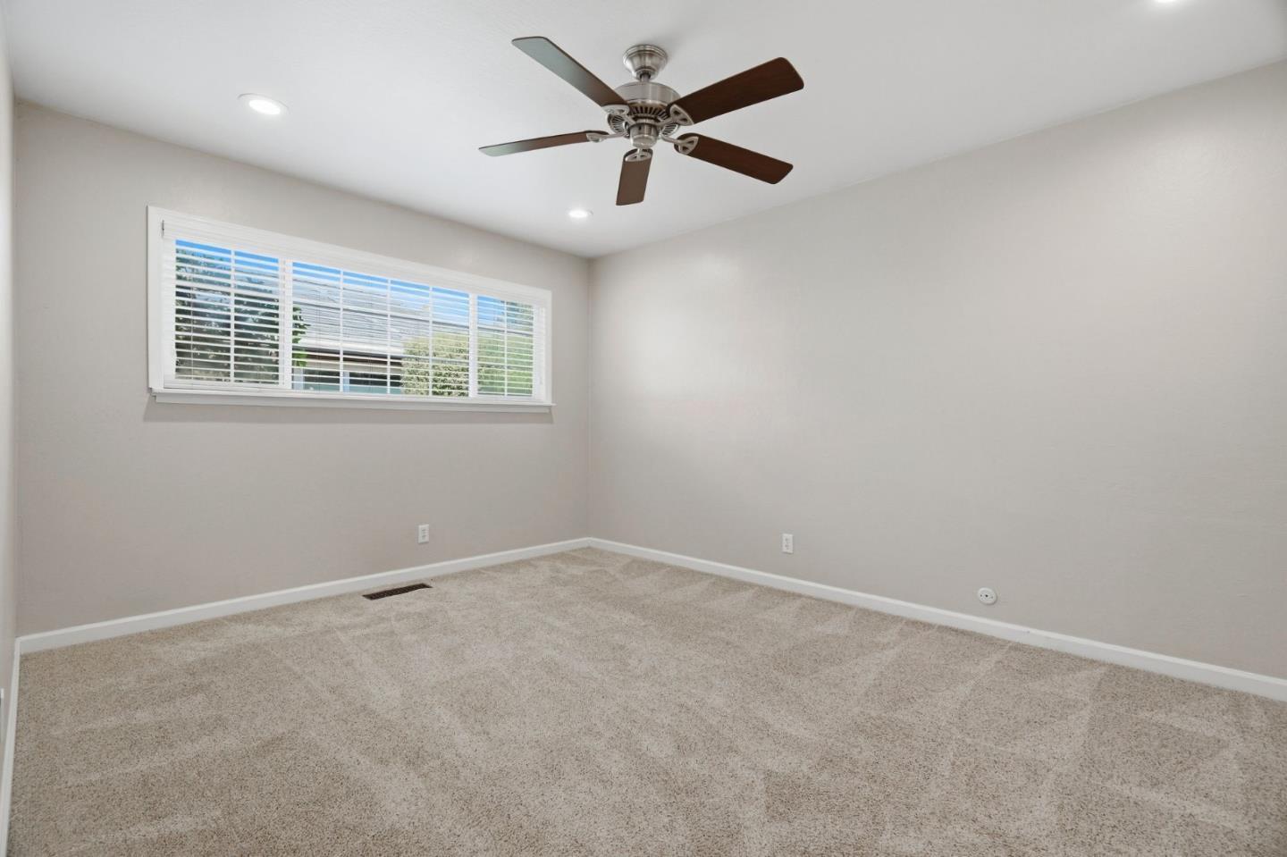 1141 Virginia Avenue photo 33